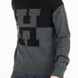 Tommy Hilfiger Men's Oversized Innovative Mock Neck Wool Sweater B4HP