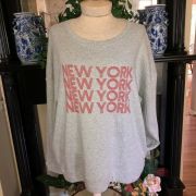 Women Generation Love Julius NY Sweatshirt Heather Grey Size Medium B4HP