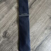 NAUTICA Adrift Solid Tie Navy B4HP