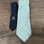 Tommy Hilfiger Premium Men’s textured Spring Dot Silk Tail Tie B4HP