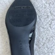 Women Annie Klein Iflex Right leg single shoe Slip On Pump size 8 Black