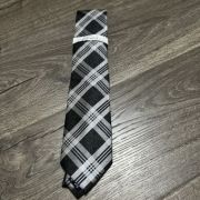 Perry Ellis portfolio Men’s Duxbury Classic Plaid Tie Black One Size B4HP