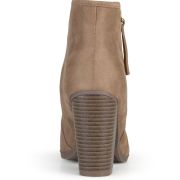 Journee Collection Women’s Comfort Link Heel Booties Brown Size 10W B4HP