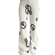 Almost Famous Juniors’ Peace Sign Printed Flared Jeans White Size 9 31×31 B4HP