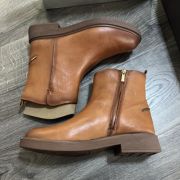 Franco Sarto Women’s Bealy Booties Brown Floor Model Check Pictures 7.5M B4HP