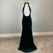 Aqua Women’s Velvet Halter Gown Green Size 8 B4HP $238