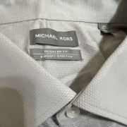 Michael Kors Mens Regular Fit Airsoft Non-Iron Performance Dress Shirt Grey B4HP