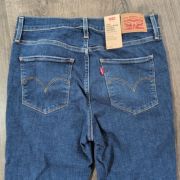 Levi’s Women’s 720 High-Rise Super Skinny Crop Jeans Quebec Echo Size 27 B4HP