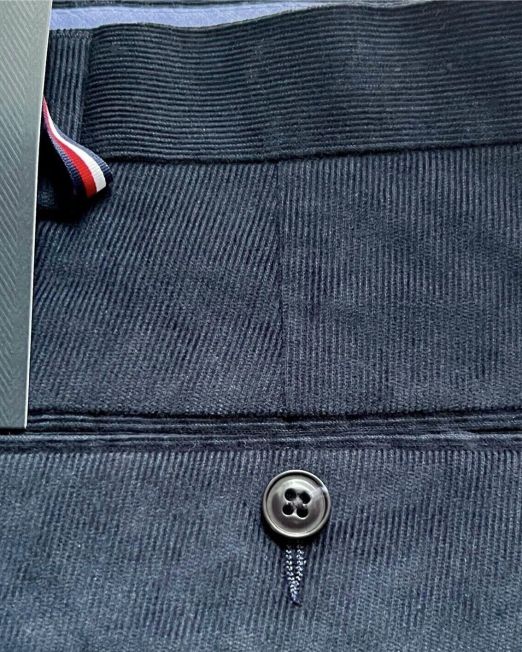 Tommy Hilfiger Men's Modern-Fit Solid Corduroy Pants Navy B4HP