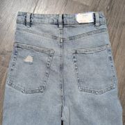 Tinseltown Juniors’ Ripped Raw-Hem Loose Jeans B4HP