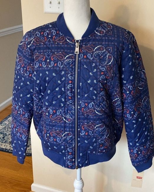 Levi’s Women's Diamond Quilted Casual Bomber Jacket B4HP
