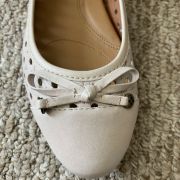 Women Patricia Nash Bettina Ballet Flat Shoes Ivory color Perforated  Sz 9 B4HP