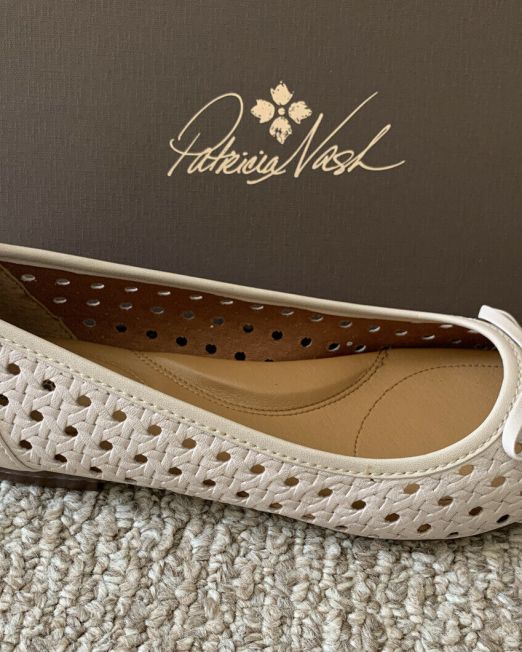 Women-Patricia-Nash-Bettina-Ballet-Flat-Shoes-Ivory-color-Perforated-Sz-9-B4HP-114524803538